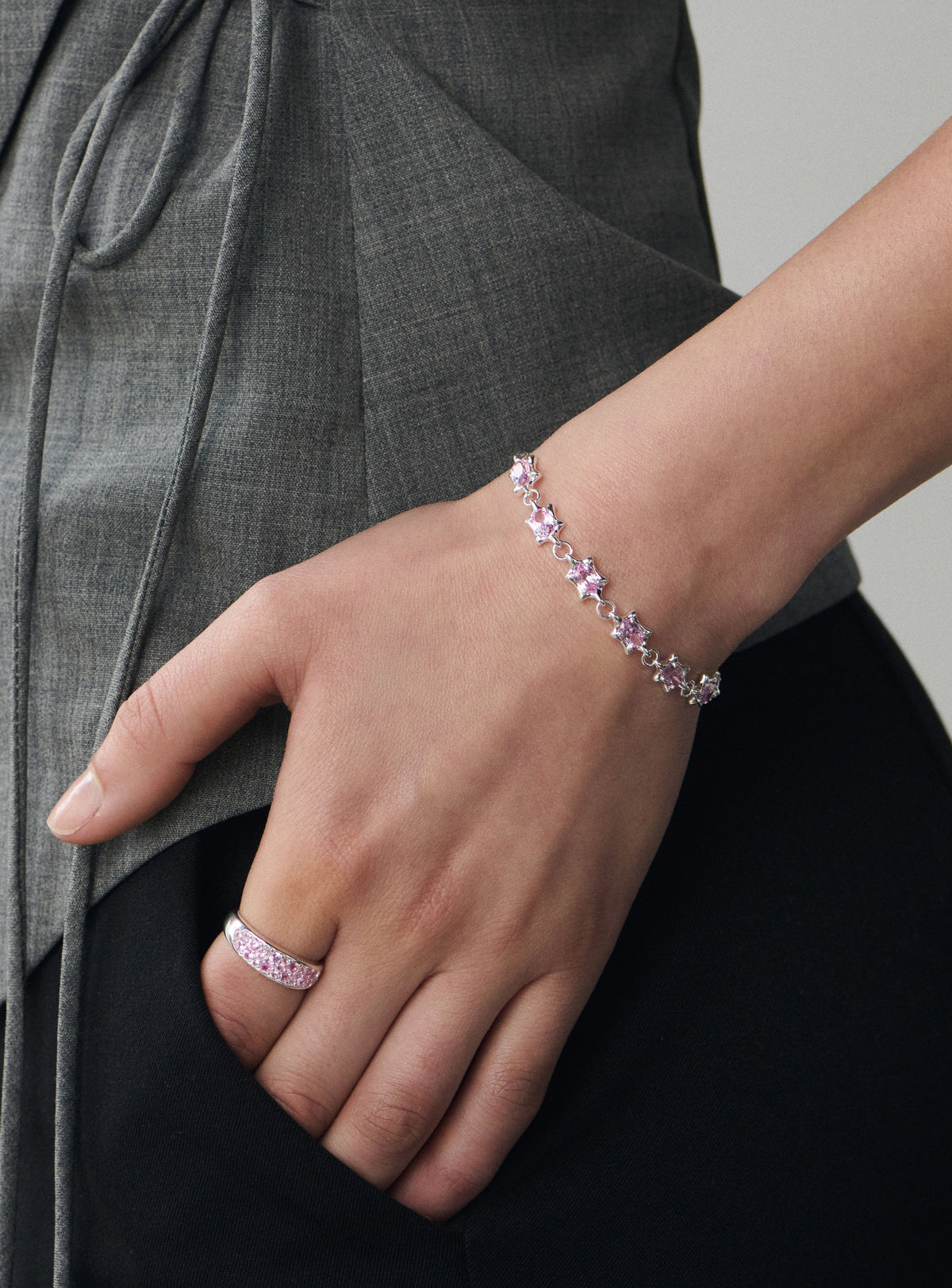 6 Point Petite Bracelet