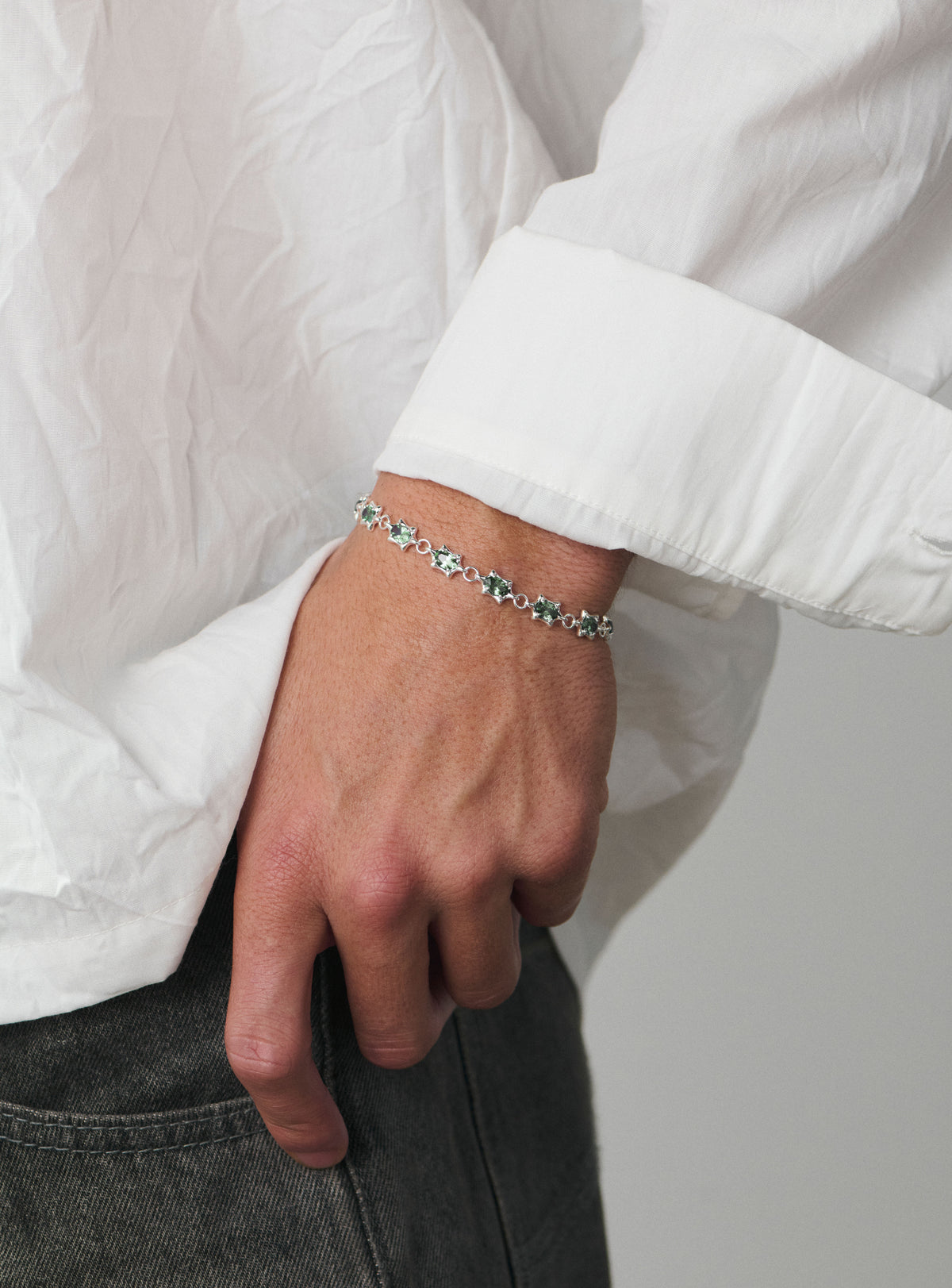 6 Point Petite Bracelet