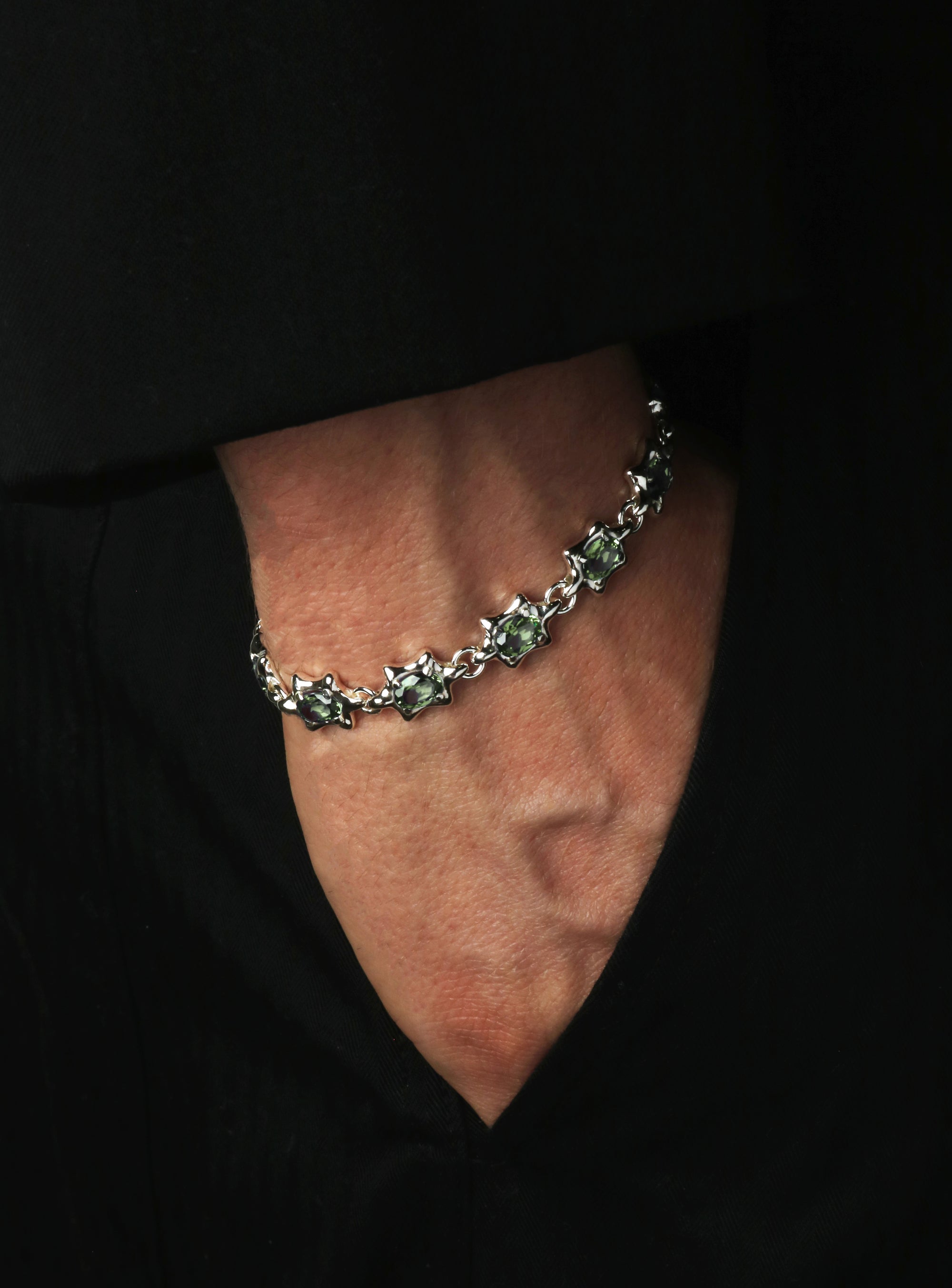 6 Point Gem Bracelet