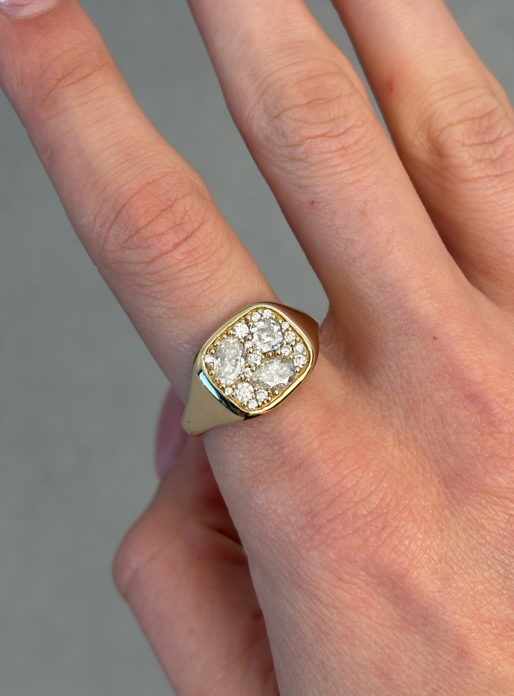 Mosaic Signet