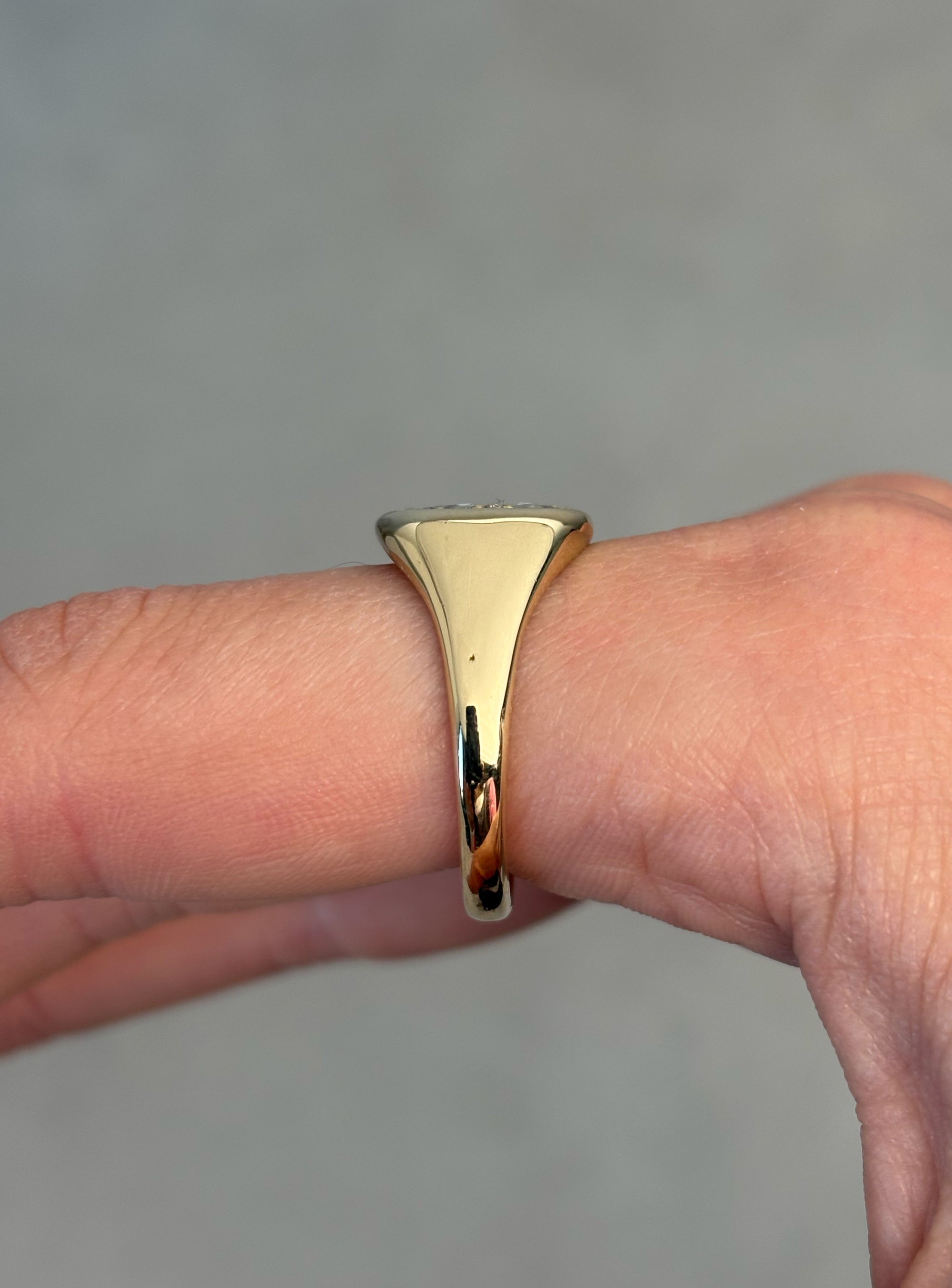 Mosaic Signet