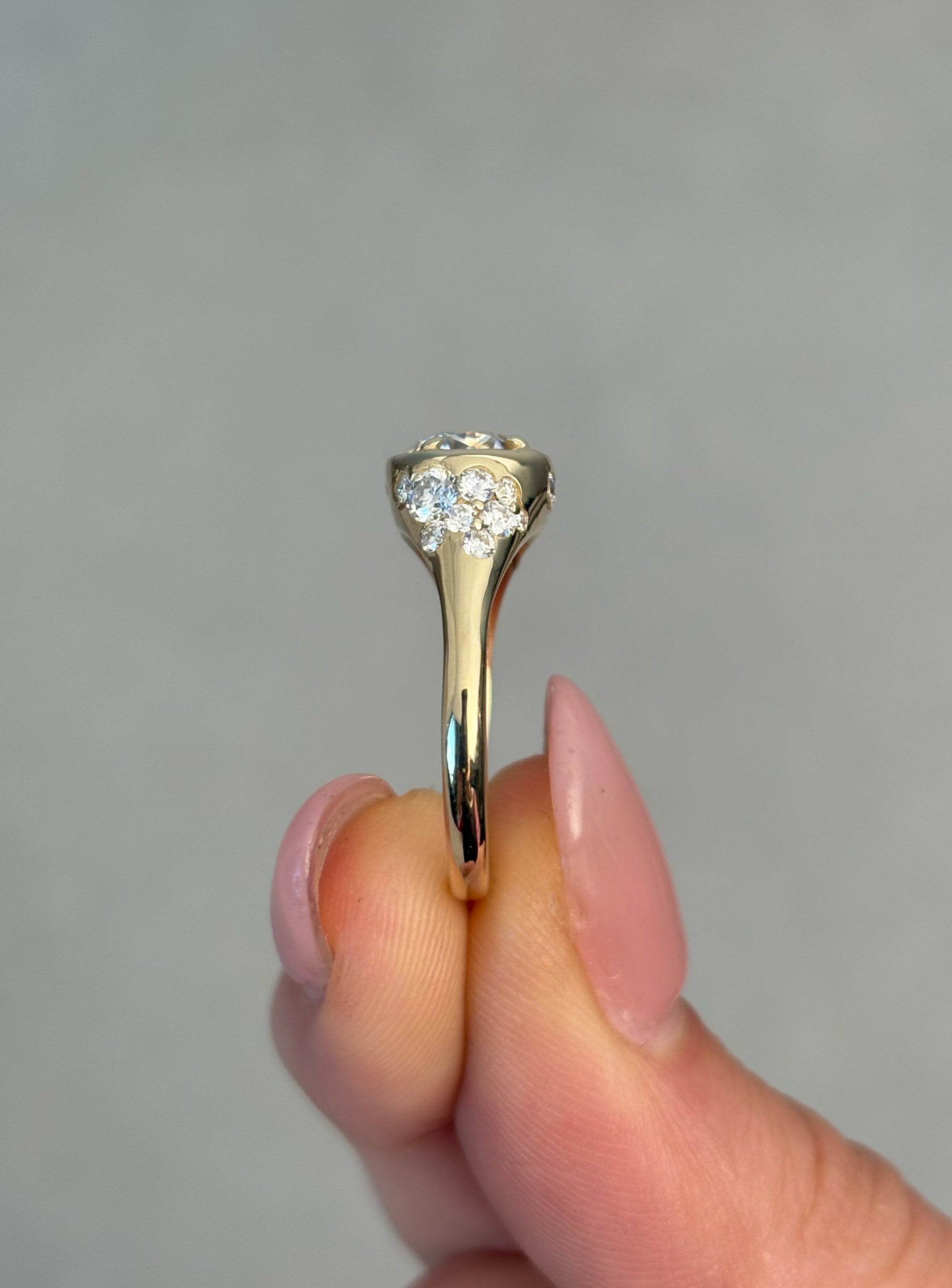 Oval Prong Ring