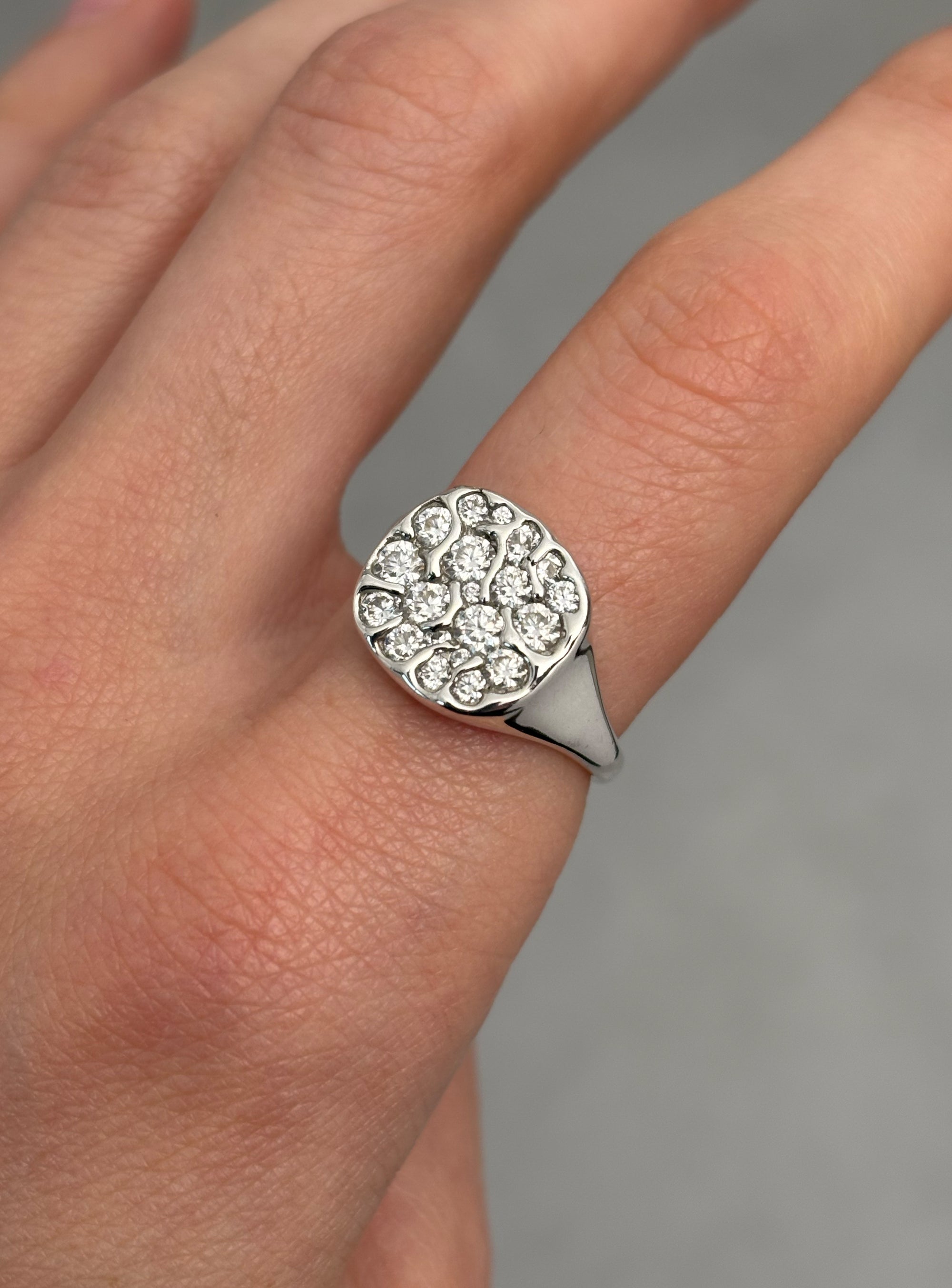 Vein Ring