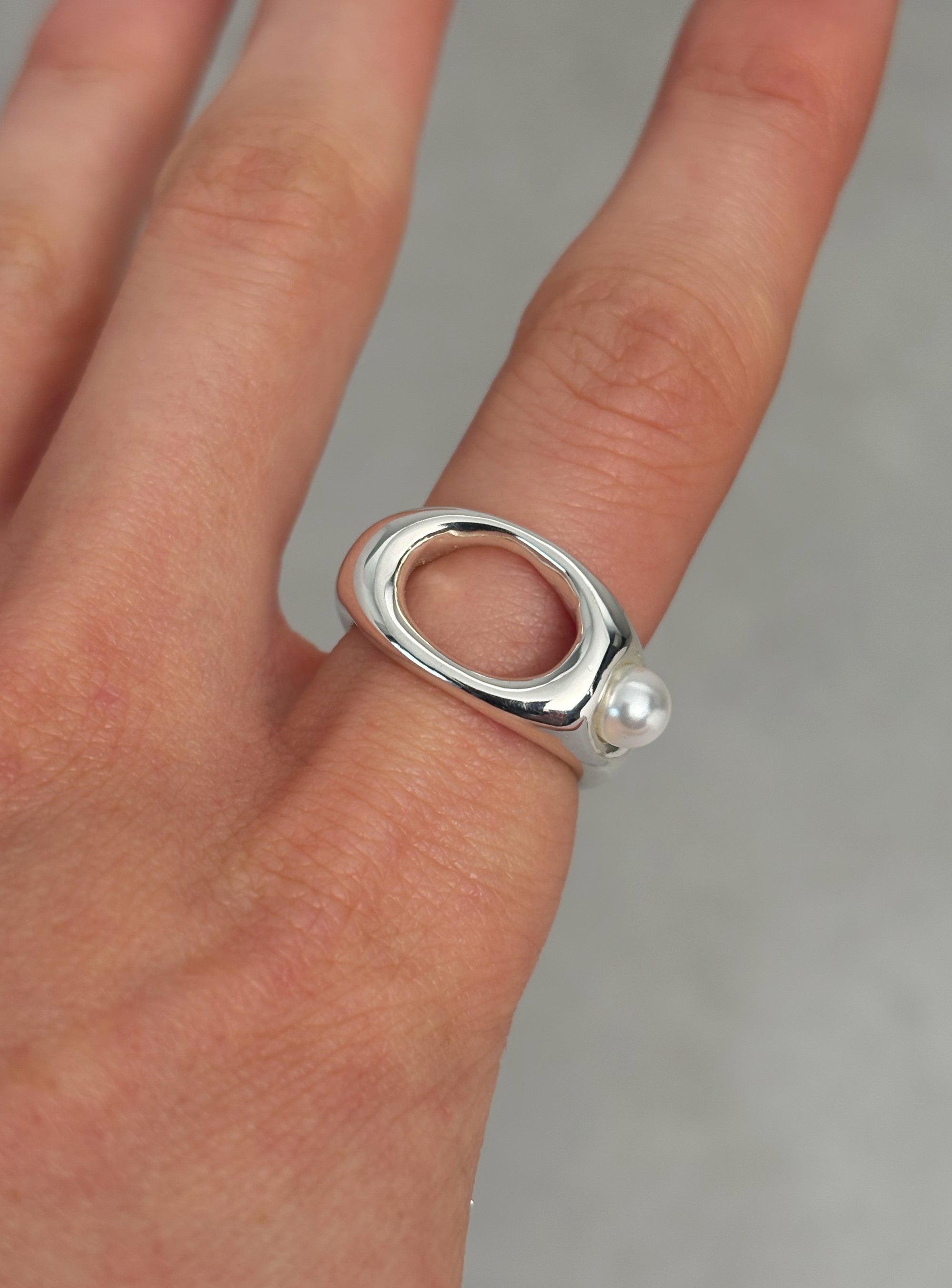 Hollow Pearl Ring