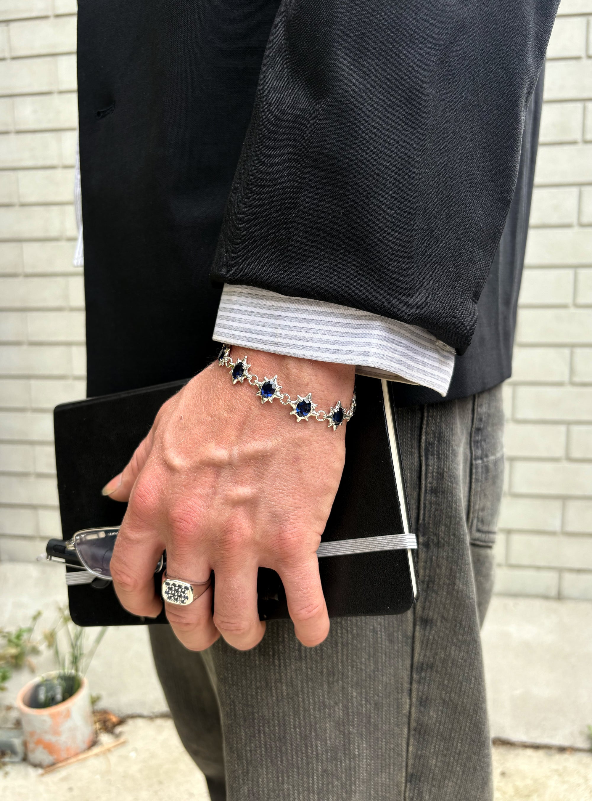 8 Point Gem Bracelet