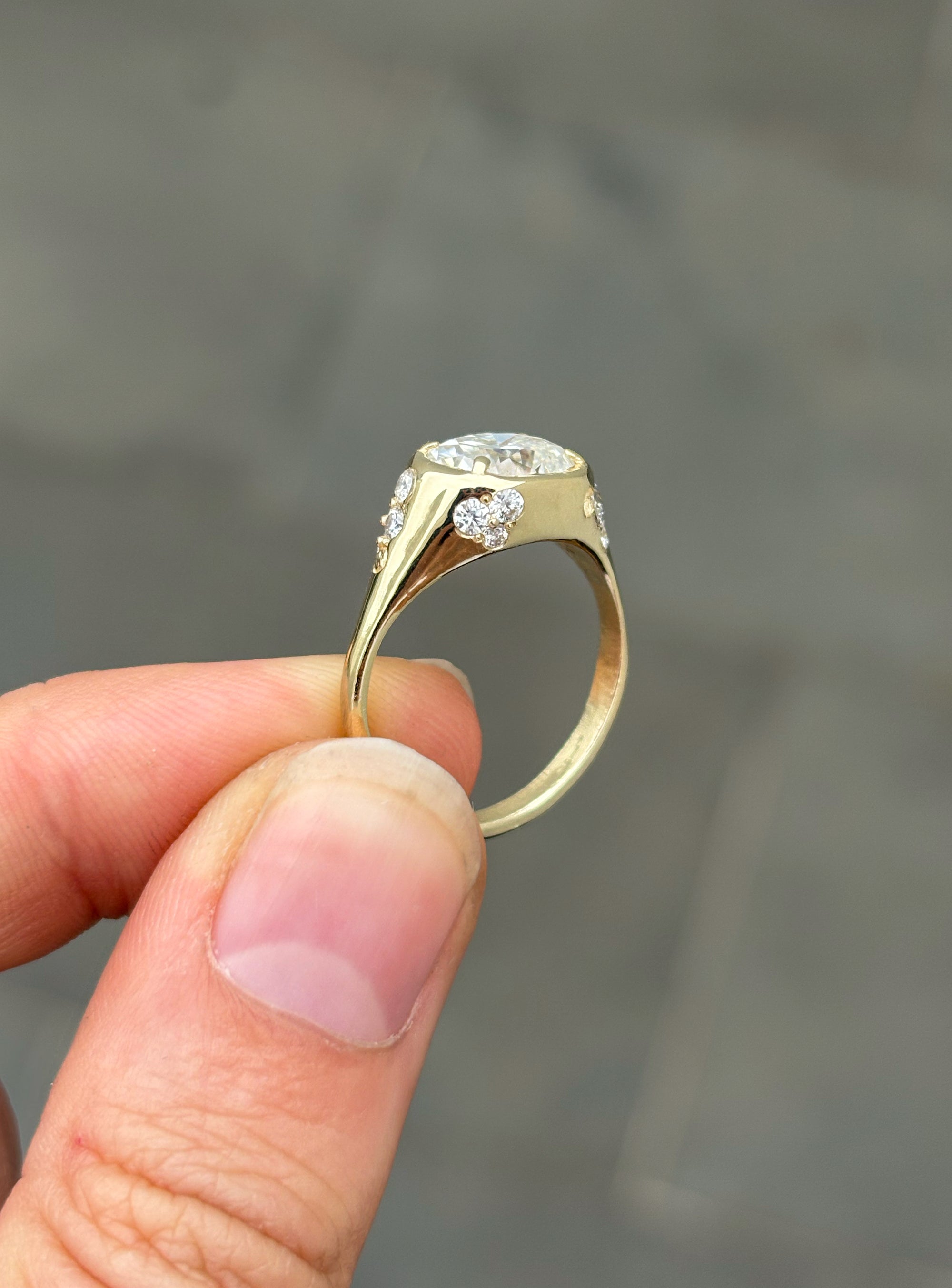 Oval Prong Ring