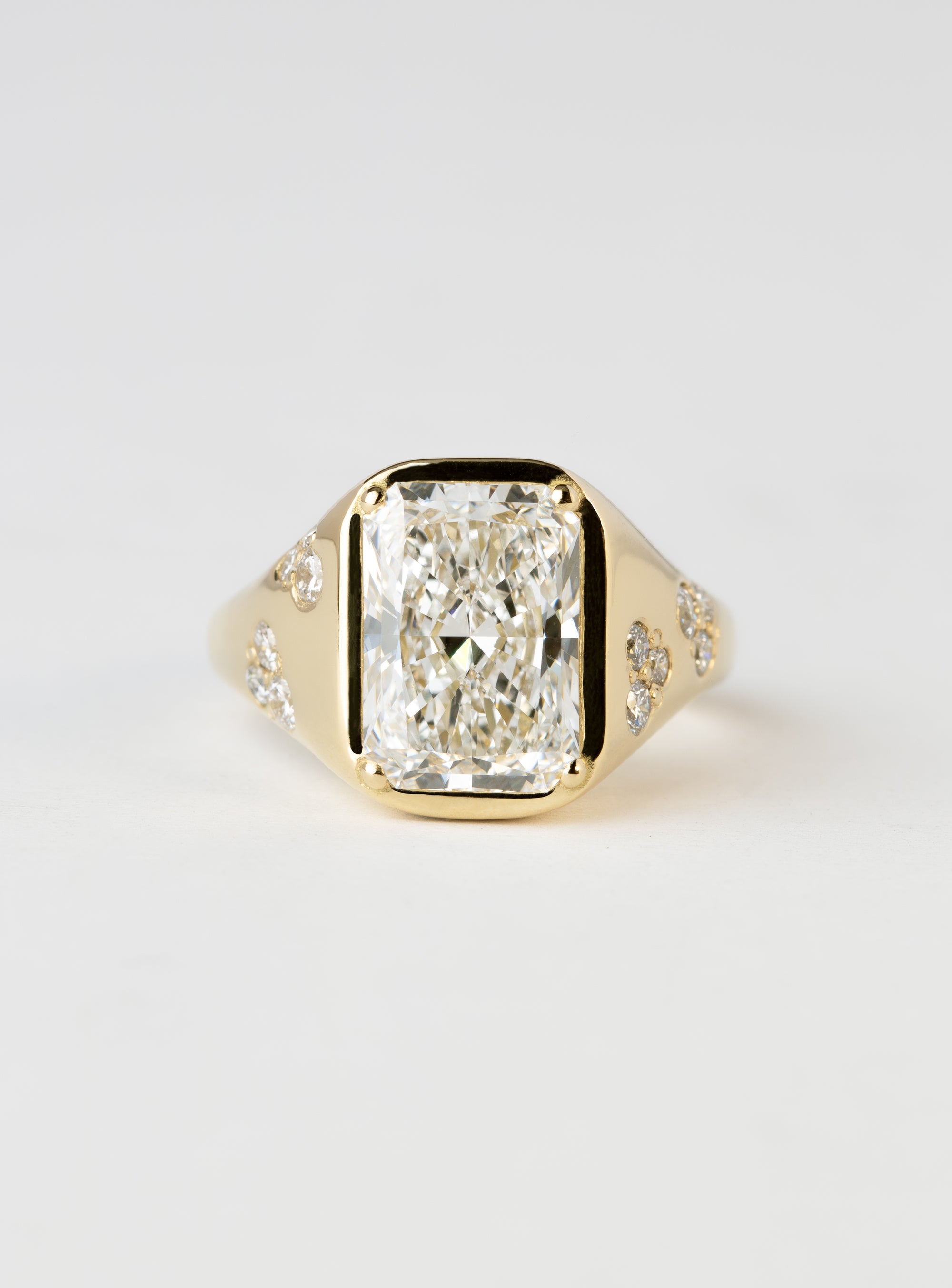 Cluster Ring