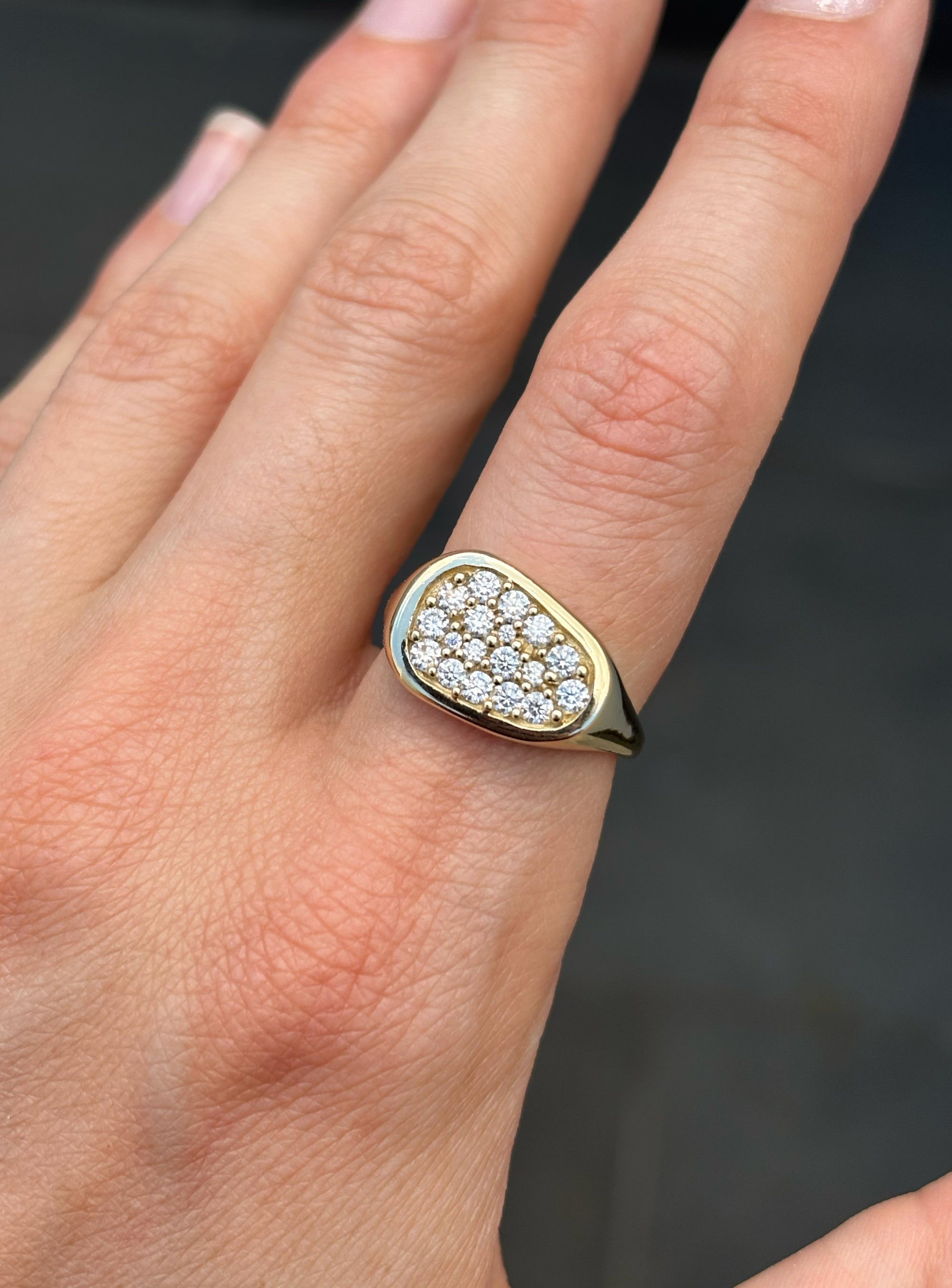 Ovoid Ring Gold